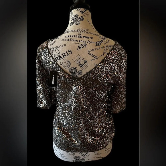 NWT Express copper and silver half sleeve sequin top - Picture 3 of 4